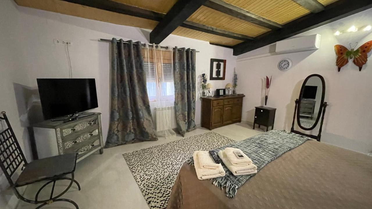 Apartamentos Rurales Casa Josefita Pedroso de Acim Eksteriør billede