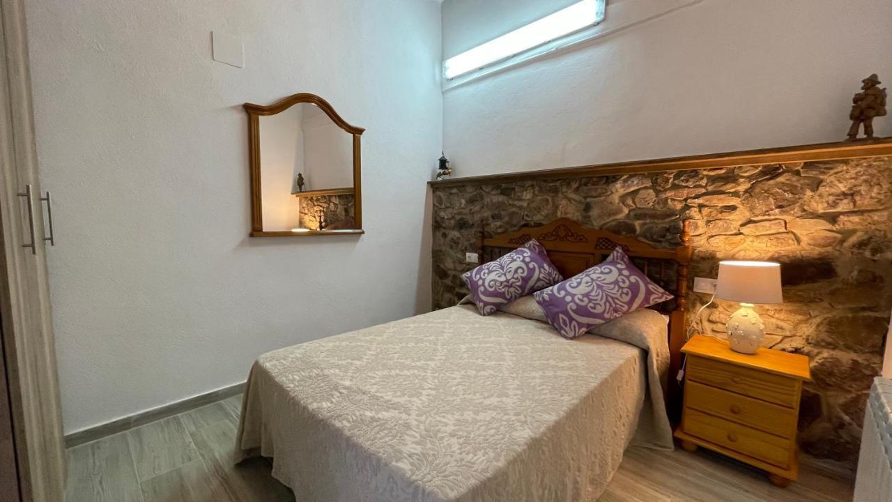 Apartamentos Rurales Casa Josefita Pedroso de Acim Eksteriør billede