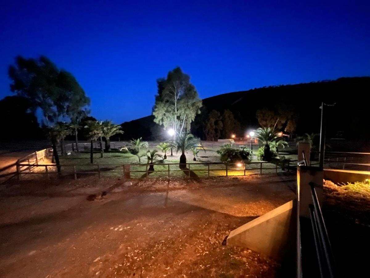 Apartamentos Rurales Casa Josefita Pedroso de Acim Eksteriør billede